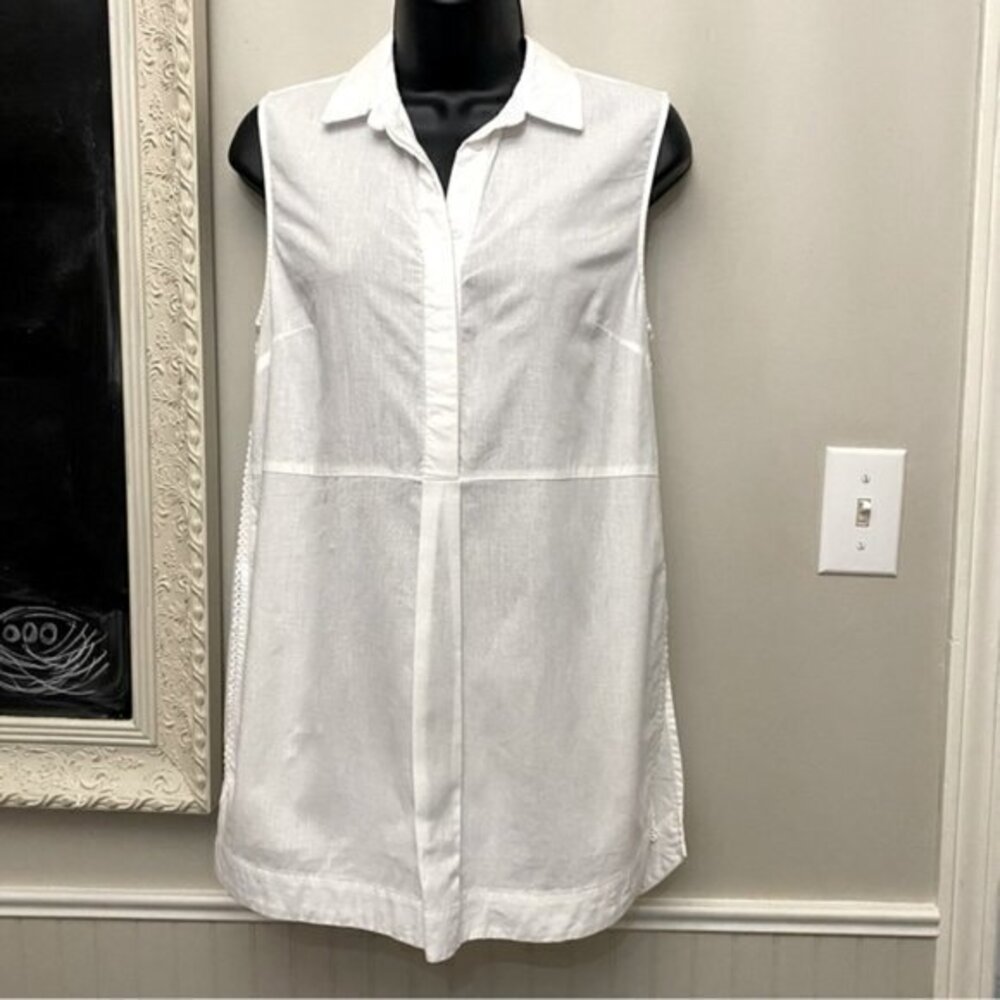 Camber & Grace Linen Blend Sleeveless Shirt (C)